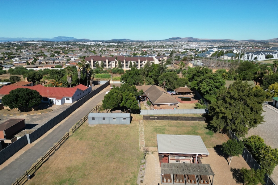 12 Bedroom Property for Sale in Joostenbergvlakte Western Cape